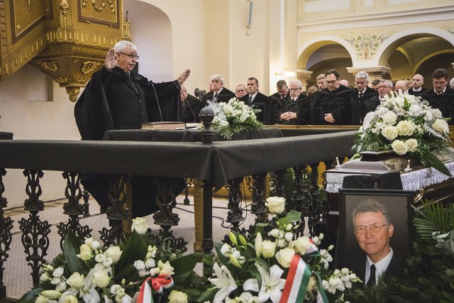 Elég néked az én kegyelmem