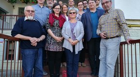 Kép: Húsz év partnerség a mérlegen