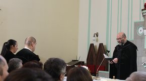 Kép: A hármas fonál nem szakad el egyhamar…