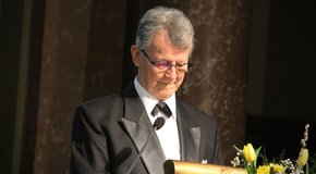 Kép: Búcsú Dr. Erdélyi Géza nyugalmazott püspöktől