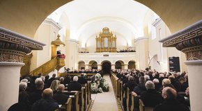 Kép: Orbán Viktor is részt vett Erdélyi Géza nyugalmazott püspök temetésén