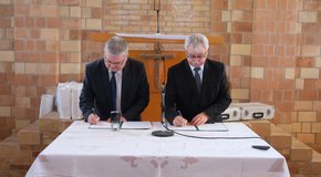 Kép: Együttműködési megállapodást kötött a Szlovákiai Református Keresztény Egyház és a Magyar Református Szeretetszolgálat