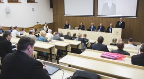 Kép: Ülésezett a zsinat - Elfogadták az elmúlt évi jelentéseket